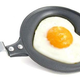 Illustration for article titled How To Choose The Perfect Frying Pan